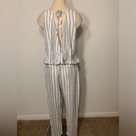 Anthropologie Cloth & Stone • Linen blend stripe jumpsuit - Picture 7 of 9